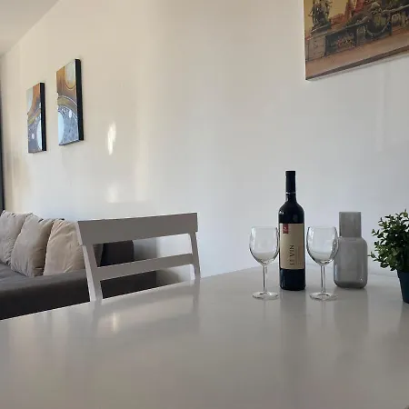 Modern Apartment With Outdoor Swimming Pool * Varna